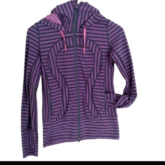 Lululemon • in stride purple + black striped jacket with hood + zipper pockets🤩 - Picture 7 of 8